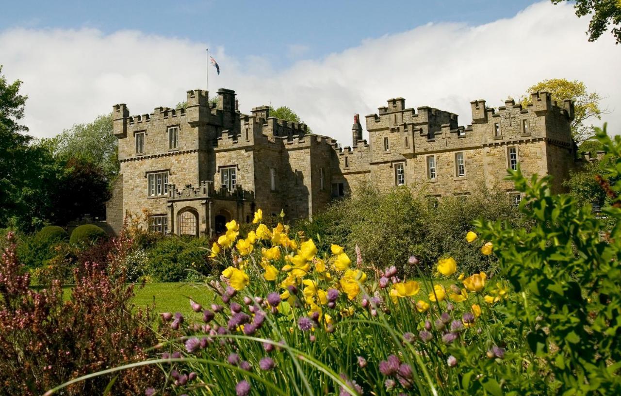 Hotel Otterburn Castle Exterior foto